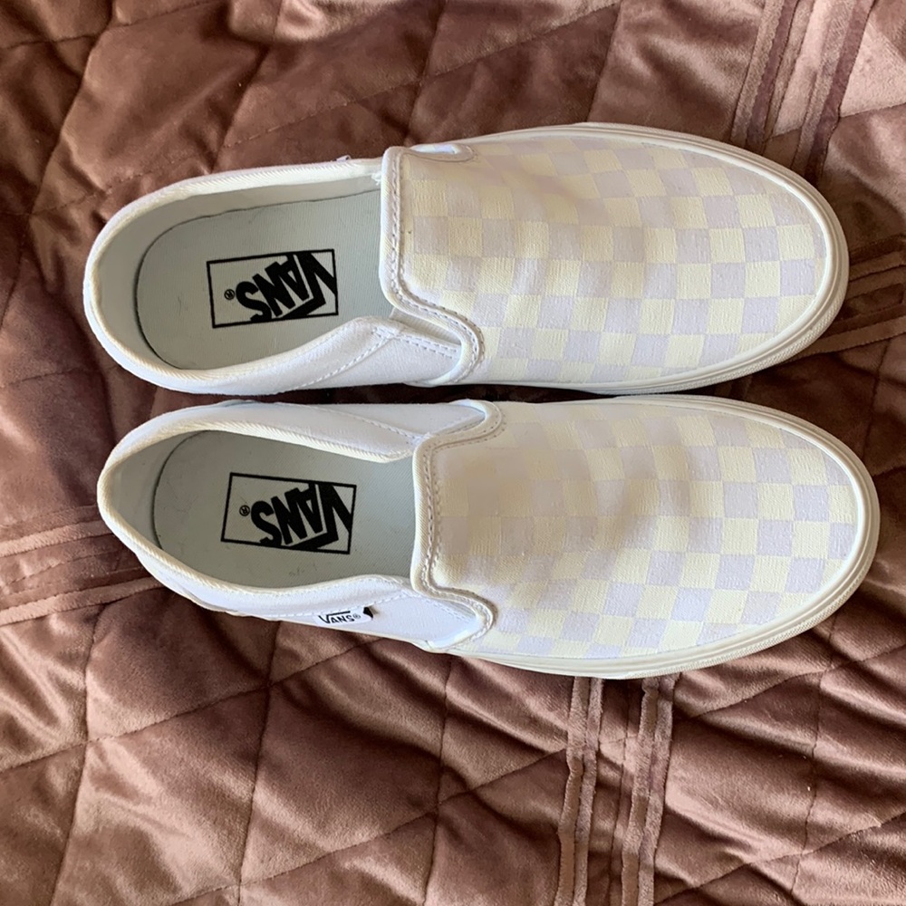Women’s Checkered Vans